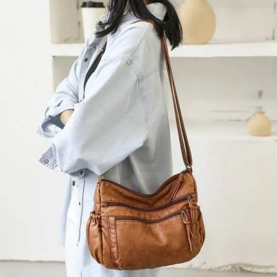 Federica’s Multi Pocket | Shoulder Bag